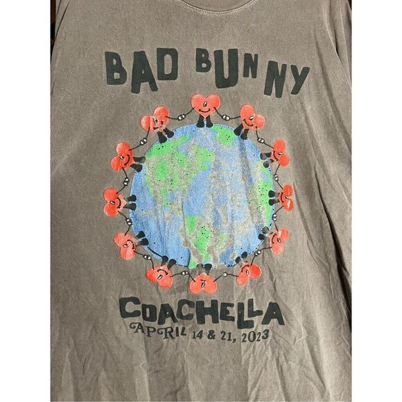 Bad Bunny Coachella 2023 Weekend 1 Earth Tee - Picture 2 of 5